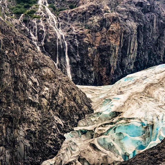 Glaciers are Melting!  Kenai Fjords National Park